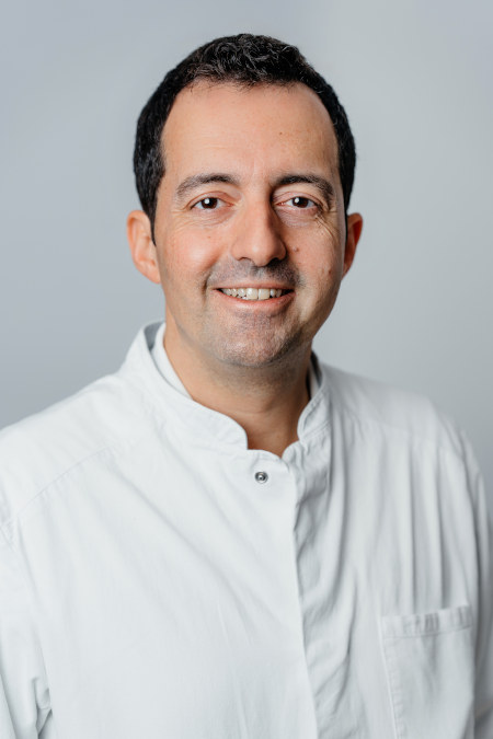 Herr Paschalis Chlopsidis, Facharzt für HNO