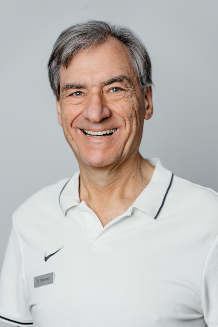 Doktor Walter Petermann, Facharzt für HNO