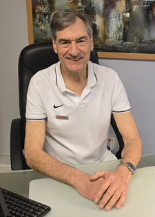 Dr. Walter Petermann Dr. Walter Petermann