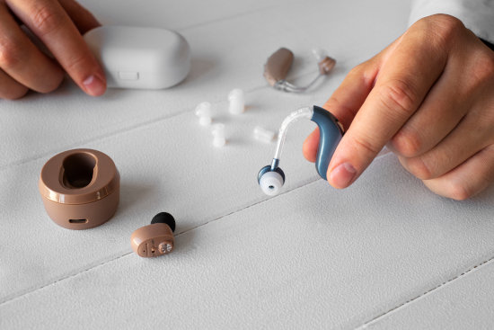 Symbolbild Hörgeräte